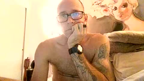 wingnutt765733498294 online show from 04-12-26, 06:51