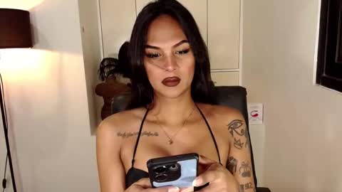 Snapshot of winidaputa chatting on 04-14-26, 09:26 winidaputa online show from 04-14-26, 09:26