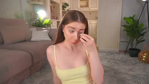 Snapshot of winnieriedesel chatting on 06-11-26, 03:15 Lillian online show from 06-11-26, 03:15