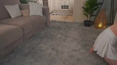 Snapshot of winnieriedesel chatting on 06-22-26, 03:08 Lillian online show from 06-22-26, 03:08