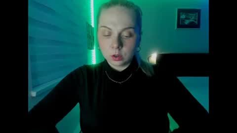 Snapshot of winter_miracle chatting on 02-20-26, 09:54 Winter Miracle online show from 02-20-26, 09:54