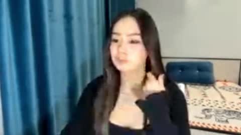 Snapshot of winterluchini chatting on 01-08-26, 02:08 Amina online show from 01-08-26, 02:08