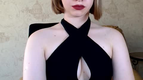 wira_witch online show from 09-10-25, 03:12