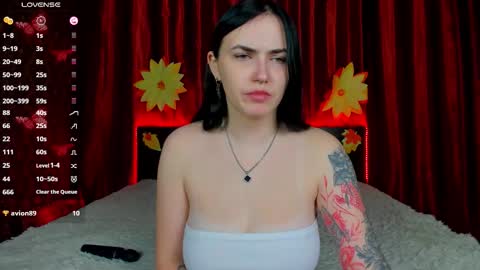 Kira online show from 11-11-25, 07:19