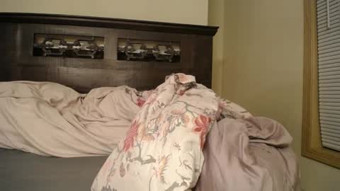 Annie online show from 01-04-25, 08:06