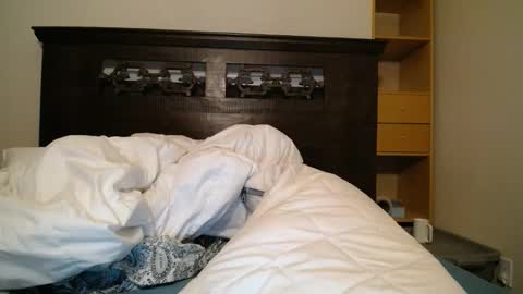 Annie online show from 12-04-25, 08:45