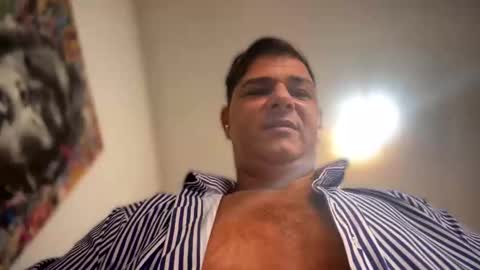 Witebull online show from 04-08-26, 10:04