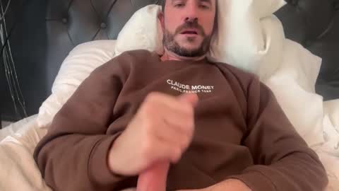 wizard310 online show from 12-16-25, 08:03