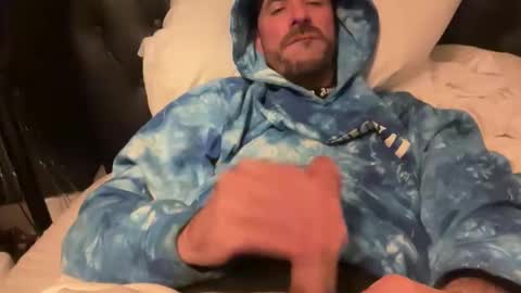 wizard310 online show from 12-22-25, 01:57