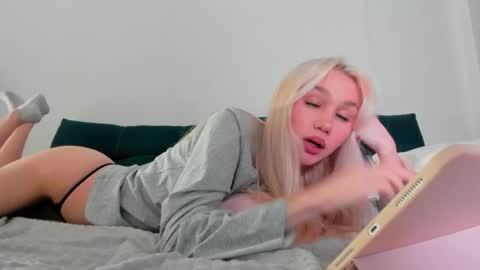 wladilia online show from 09-16-25, 09:38