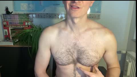 Snapshot of wladsexy88 chatting on 01-16-26, 12:42 Wladsexy88 online show from 01-16-26, 12:42