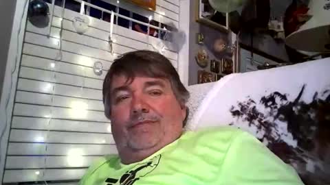 wldlife online show from 04-12-26, 12:15