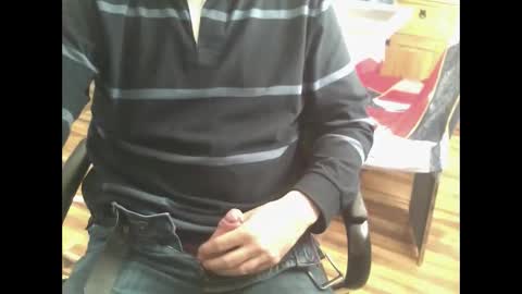 Snapshot of wobble444 chatting on 03-18-26, 10:40 wobble444 online show from 03-18-26, 10:40