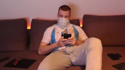 Snapshot of wolf021221 chatting on 04-03-26, 02:37 wolf021221 online show from 04-03-26, 02:37