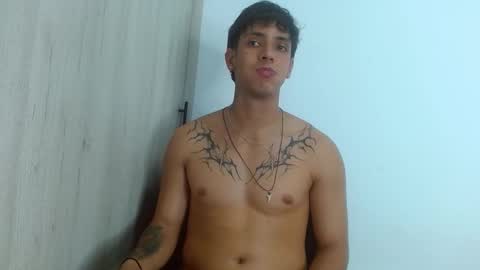 Snapshot of wolf_light chatting on 12-15-25, 10:36 wolf_light online show from 12-15-25, 10:36