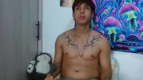 Snapshot of wolf_light chatting on 01-08-26, 02:03 wolf_light online show from 01-08-26, 02:03