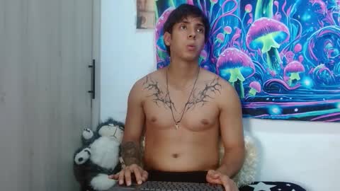 Snapshot of wolf_light chatting on 01-11-26, 12:37 wolf_light online show from 01-11-26, 12:37