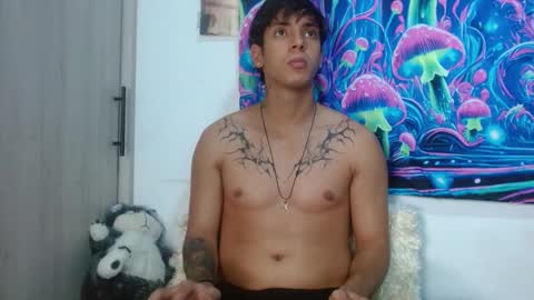 Snapshot of wolf_light chatting on 01-12-26, 12:05 wolf_light online show from 01-12-26, 12:05