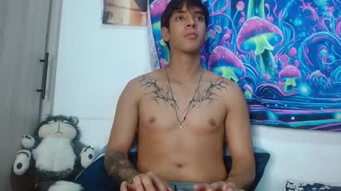 Snapshot of wolf_light chatting on 01-15-26, 01:21 wolf_light online show from 01-15-26, 01:21