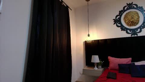  W O L F  online show from 04-07-26, 11:21