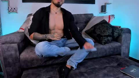 wolferatus online show from 03-01-25, 08:42