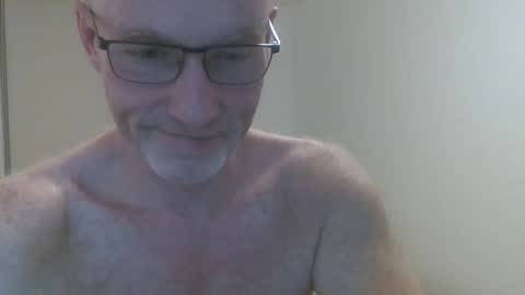 Snapshot of wolfgangamozart chatting on 11-24-25, 11:59 Amadeus Mozart online show from 11-24-25, 11:59