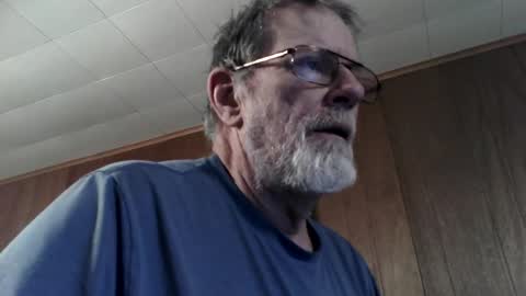 Snapshot of wolfreapsurass chatting on 02-08-25, 06:22 wolfreapsurass online show from 02-08-25, 06:22