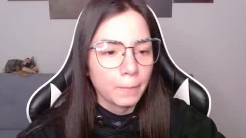 Alex online show from 05-22-26, 01:24