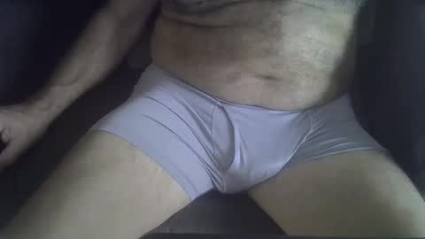 Snapshot of wolleysheep chatting on 10-29-25, 11:34 wolleysheep online show from 10-29-25, 11:34