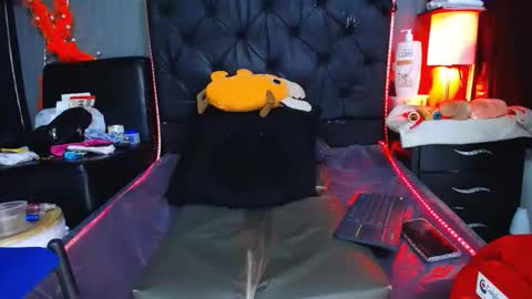 Snapshot of womandirty12 chatting on 03-23-26, 03:16 katty dirty online show from 03-23-26, 03:16
