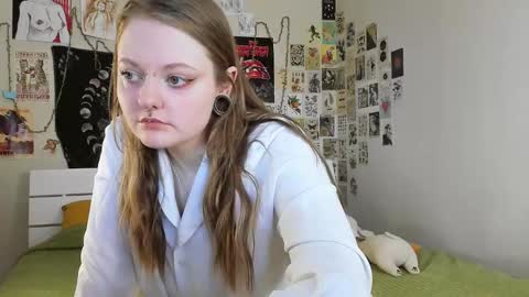 wonderconnie online show from 10-14-25, 06:03