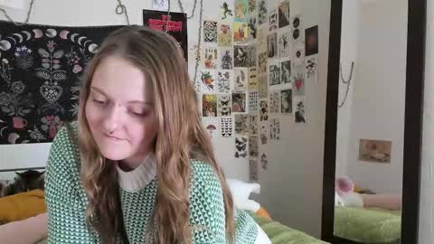 wonderconnie online show from 11-04-25, 04:28