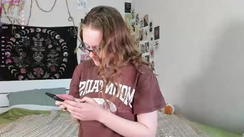 wonderconnie online show from 11-16-25, 08:31