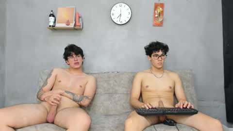 Snapshot of wonderful_temptation chatting on 11-24-25, 12:32 Brayan 8 - Blerth 3 - Alejandro online show from 11-24-25, 12:32