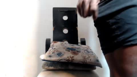 Snapshot of wonderfullight chatting on 01-19-25, 05:37 SHENIEL RODRIGUEZ online show from 01-19-25, 05:37