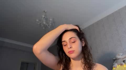 Stia online show from 11-24-25, 07:41