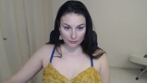 wonderr_woman online show from 01-10-25, 02:04