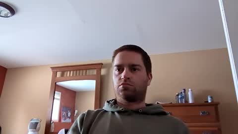 woodeee77 online show from 02-10-25, 06:35