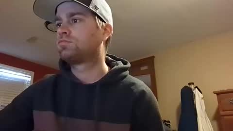 woodeee77 online show from 02-28-25, 07:25