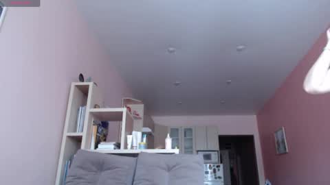 Snapshot of woodland_peony chatting on 04-17-26, 05:10 Woodland Peony online show from 04-17-26, 05:10