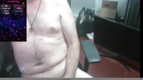 Snapshot of woodworker6473 chatting on 01-05-25, 09:36 woodworker6473 online show from 01-05-25, 09:36