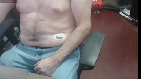 Snapshot of woodworker6473 chatting on 02-05-25, 06:59 woodworker6473 online show from 02-05-25, 06:59