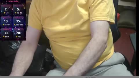 Snapshot of woodworker6473 chatting on 02-19-25, 12:14 woodworker6473 online show from 02-19-25, 12:14