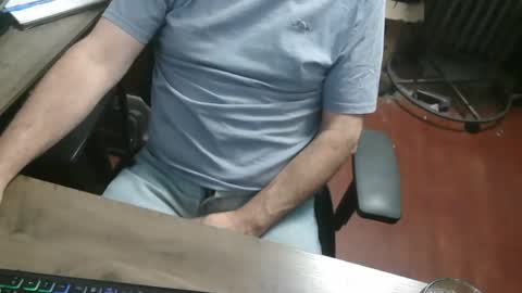 woodworker6473 online show from 04-21-26, 12:12