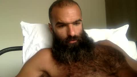 woof_wolf37 online show from 06-06-26, 04:44