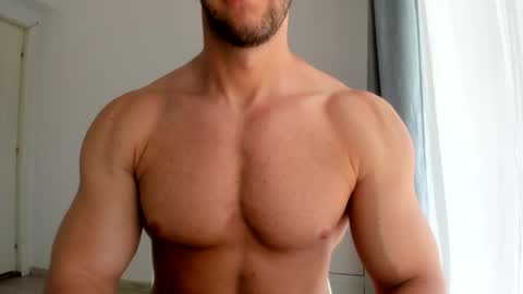 Snapshot of woolfiie chatting on 05-15-26, 08:21 Wolfie online show from 05-15-26, 08:21