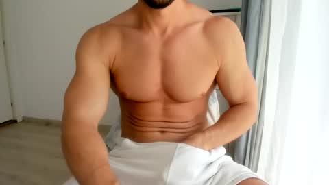 Snapshot of woolfiie chatting on 05-30-26, 08:22 Wolfie online show from 05-30-26, 08:22