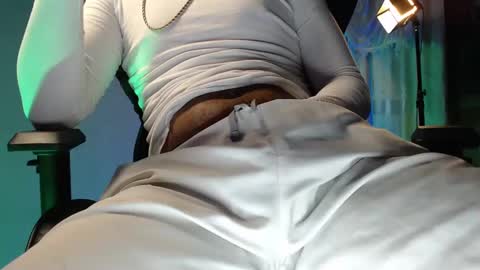 Woondeer online show from 01-19-25, 12:06