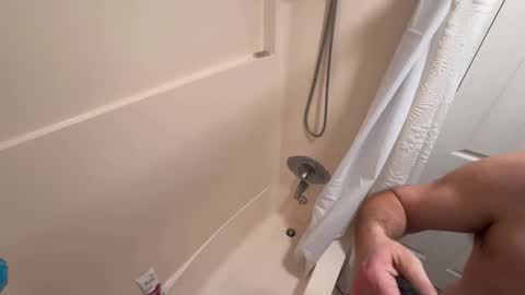 Snapshot of workplace_proximity_associate chatting on 03-17-26, 09:40 workplace_proximity_associate online show from 03-17-26, 09:40