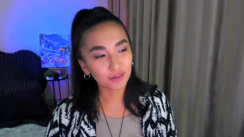 Snapshot of worldofkim chatting on 02-04-25, 09:31 dudetta Kim online show from 02-04-25, 09:31